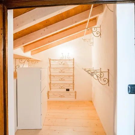 St. Eusebio - Cozy House With Courtyard בית נופש