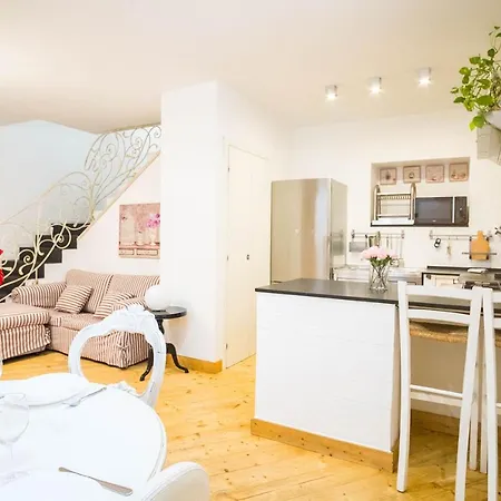 St. Eusebio - Cozy House With Courtyard *